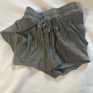 JoyLab Double Layer Ribbed Run Shorts 
Taupe/Brown